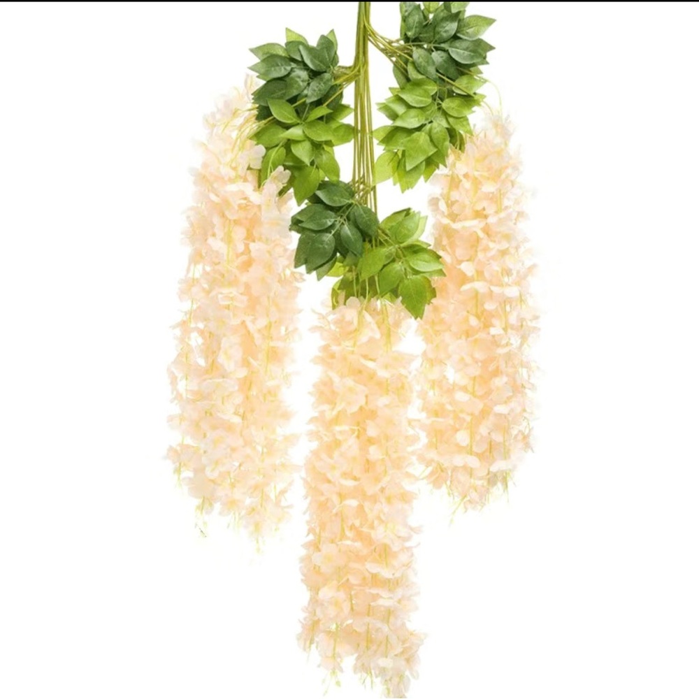 NWT- 1pc, Artificial Flower, Simulation  Champagne Vine Flower, Real To Touch